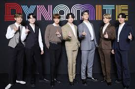 Saturday, may 29 2021, 6:35 am pacific time. Bts S Dynamite Rises On Billboard S Global 200 Chart Spends 23rd Week On Hot 100 And More Soompi