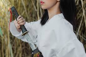 But i want to limit what damage type you can change a spell to, based on how strong the damage type is. 5e Switching Weapons In Combat Make A Skill Check
