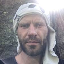 Stream Tom Schuster 4 music