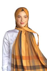 Ekose Desen Medine Ipegi Sal Modeli Size Ozel Fiyatlarla Buqre Com Da Aradiginiz Esarp Sal Modelleri Size Ozel Firsatlarla Burada Moda Stilleri Ekose Sal