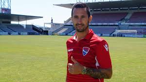 Gil vicente futebol clube, commonly known as gil vicente, founded in 1924, is a portuguese football club that plays in barcelos. Gil Vicente Anuncia Primeiro Reforco Para A Proxima Temporada Renascenca