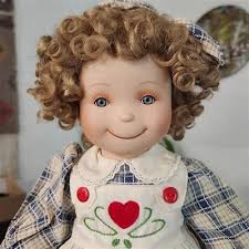 DELAFIELD DOLL AND Bear Company Limited Edition "Emily" Doll $29.00