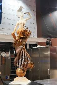 Worldchocolatemasters Paris 2013 Jour Day 1 Detail Of The Sculpture By The Italian Davide Comaschi Postres Proyectos