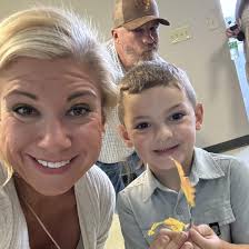 Candice Sneddon and Gary Crosby's Wedding Website