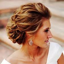 Hair for a wedding guest walk down the aisle in style with these haute wedding hair trends. 50 Superb Wedding Looks To Try If You Have Short Hair Hair Motive
