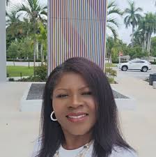 Willow's decision to wear wedding ring with Drew