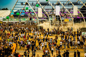 Pukkelpop had namelijk nog geen enkele naam van het affiche bekendgemaakt. Pukkelpop In Belgien 2021