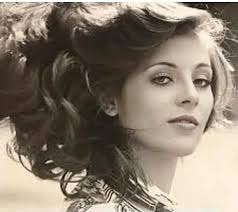 Maria Alejandra López Pérez (Risaralda), primera princesa en el CNB 2013,  durante su participación en Miss Mundo 2015.