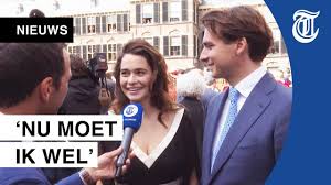 Eigenlijk mag ik daar niks over zeggen, maar ik zal het ook niet ontkennen. Vriendin Baudet Jaloers Op Baard Youtube