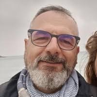 400+ profili “Ernesto”