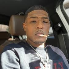 Kerry Ruffin's Instagram, Twitter & Facebook