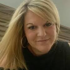 Emily Midgett's Instagram, Twitter & Facebook