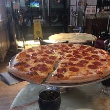 Uncle Paul S Pizza New York City Midtown Restaurant Reviews Phone Number Photos Tripadvisor Food Online Food Restaurant New York