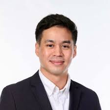 Nathanael Tran (@NathanaelTranMD)