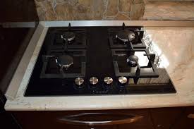 Credit si livrare gratuita in moldova. Pin On Mobila De Bucatarie Mdf Maro Inchis