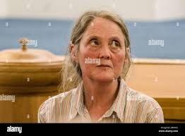 Eileen Short's Instagram, Twitter & Facebook