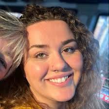 Madison Winn (madroserainbows)