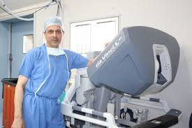 Dr Arvind Kumar Was The First Thoracic Surgeon In The Country To Start Robotic Program At All India Institute Of Medic Robotic Surgery Surgeon Medical Science