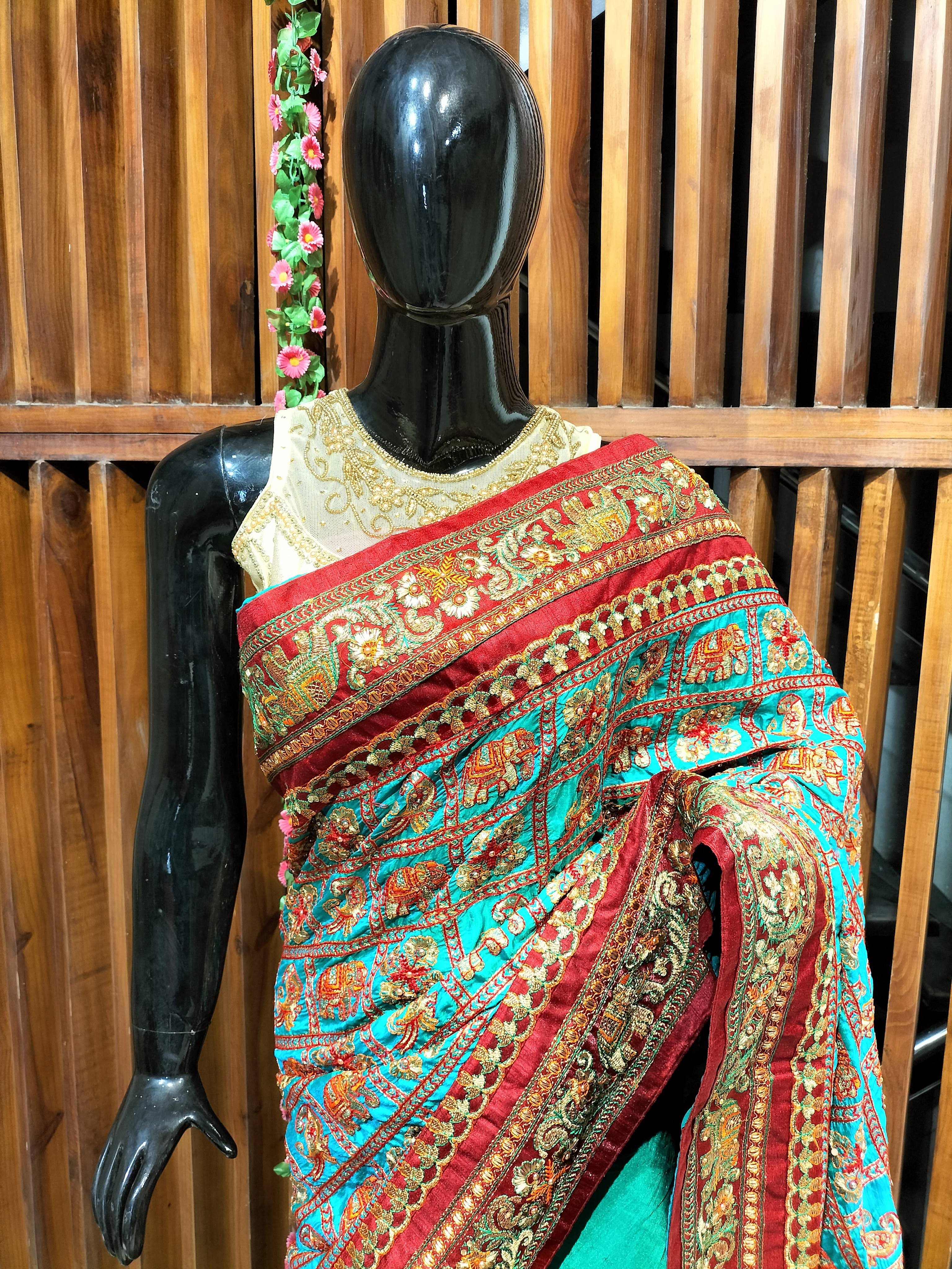 GHAT CHOLA DIJAINAR SAREE product image
