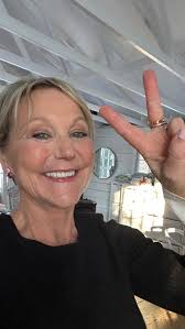 Starting the week with an amazing person that is a Fleece & Thank You  Corporate Advisory Board Member! We are so beyond thankful for Tracy  Passmore Allen and all her hard work