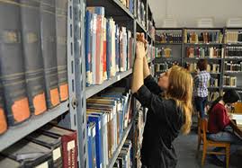 Facultatea de limbi și literaturi străine continuă să fie în topul celor mai căutate facultăți din românia și cea mai căutată din. Facultati Gallery 4 Unibuc