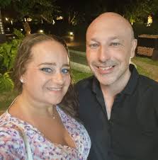 This is Carlie Jo. She owns a bikini coffee shop. Her store has a perfect  rating