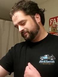 White Guy Singing Vicente