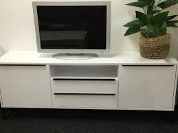 Kg am siedlerplatz 7 33014 bad driburg öffnungszeiten: Mca Furniture Tv Lowboard Lille 48151ws Weiss Matt Gestell Schwarz Ca 184x69x40 Cm