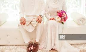 Nikah jika di artikan maka memiliki makna berkumpul atau wathi atau di dengan arti lain bisa di juga di berikan makna akad. Nikah Ditangguhkan Di Johor Sepanjang Pkp