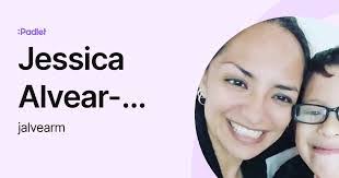 Jessica Alvear's Instagram, Twitter & Facebook