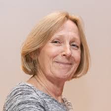 Angela Ibsen's Instagram, Twitter & Facebook