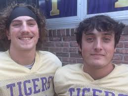 Teague, Naquin turn QB battle into Hahnville playoff spark