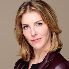 Kelly Knippel's Instagram, Twitter & Facebook