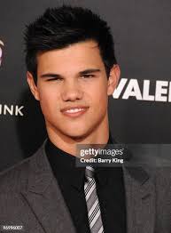 4,264 Barry Taylor Stock Photos, High-Res Pictures, and Images