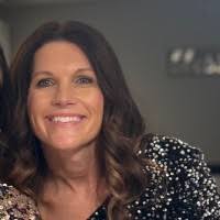 Lindsey Benton Email & Phone Number