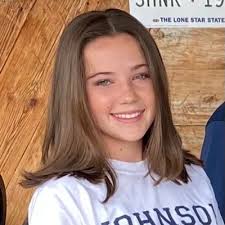 Emma Blanchette (@emmblanchette)