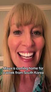 #family #welcomehome #familyprank #wearesilly #wortheverypenny #funnyshirts  #airportvibes #silly #goidtimes#surprise @mayalenanylund