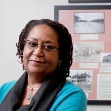 Diana Dorn-Jones (@DornJones)