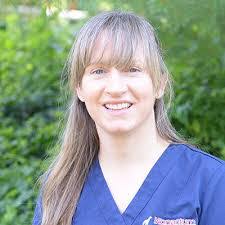 Kate Sharon's Instagram, Twitter & Facebook