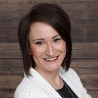 Leah Holderbaum's Instagram, Twitter & Facebook