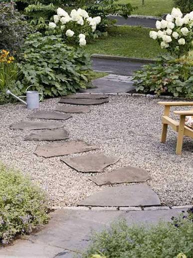 Natural slate paving by H & H Driveways & Paving
