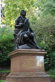Rabbie Burns Statue In Victoria Embankment Gardens Statue Covent Garden London Covent Garden