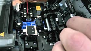Langganan wifi ke tempat yang belum terjanggau fiber optik : Langganan Wifi Ke Tempat Yang Belum Terjanggau Fiber Optik Perbandingan Antara Teknologi Wireess Nirkabel Dengan Teknologi Kabel Serat Optik Dan Olt Adalah Ujung Fiber Optik Pada