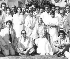 Dilip is seen here accompanying acclaimed magician bn sarkar. Raj Babbar Excellent Pic Picture Of Leader Indra Ji With Leading Film Personalities Facebook