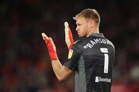 Arsenal make aaron ramsdale 'top target', willing to pay £30m. Rocg4kj9jfccjm