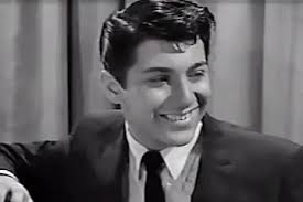 Lirik Lagu dan Chord Gitar 'Put Your Head On My Shoulder'