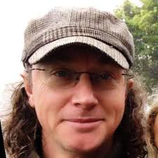 It was such a huge honour to travel to Frankfurt this past month and be  awarded these recognitions for our graduation project. Thank you so much to  Pan, Matilda and everyone who