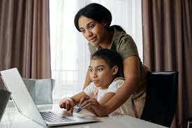 As part of our ongoing commitment to keeping families connected to fast, reliable internet, xfinity is proud to support the federal government's emergency broadband benefit (ebb), a temporary benefit available on all tiers of xfinity internet service, including internet essentials. Y Lbgm1vuobsem