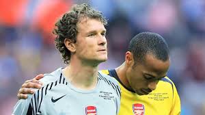 Arsenal football club is a professional football club based in islington, london, england. Arsenal V Barcelona Champions League 2006 What Happened