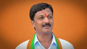 Karnataka: BJP minister quits amid row over alleged sex tape